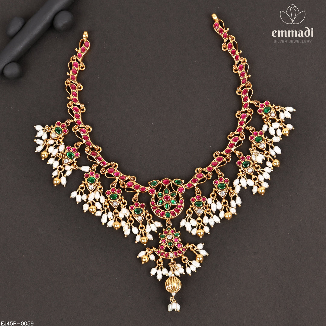 Short Necklace Kundan