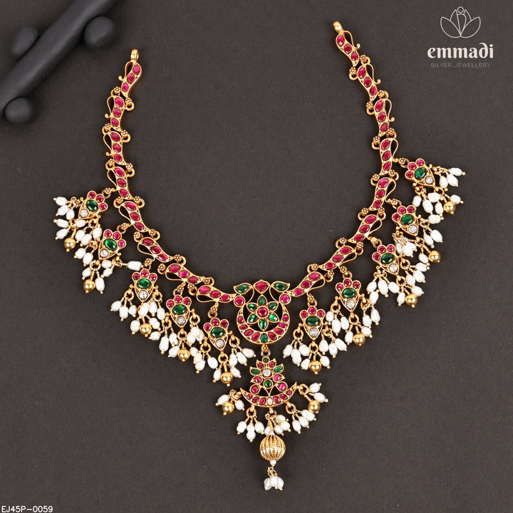 Short Necklace Kundan