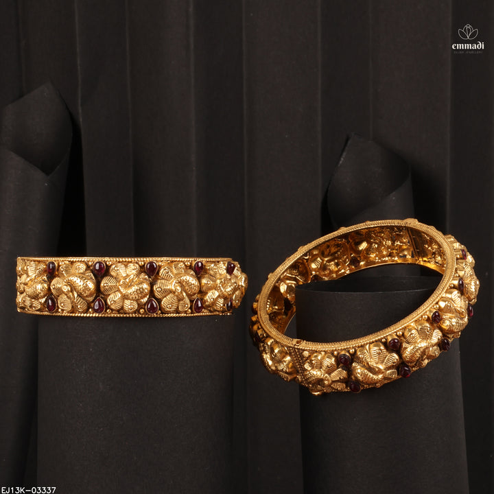 Bangles Antique