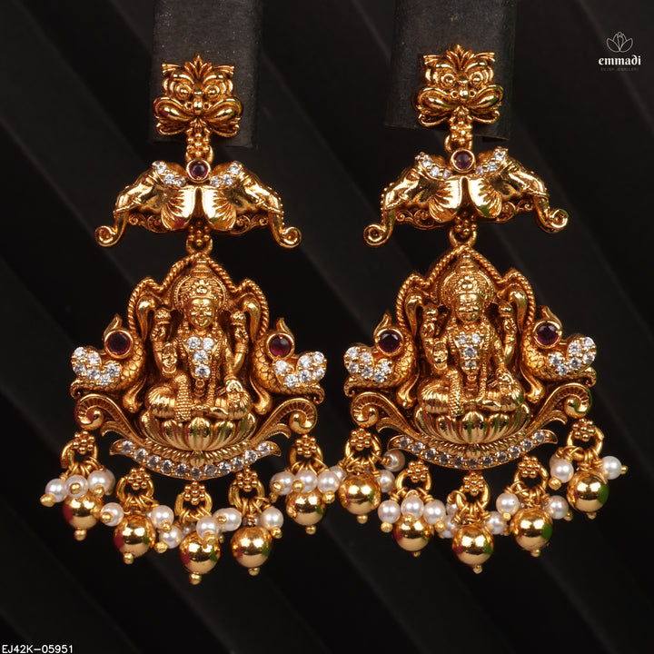 Hangings Premium Nakshi