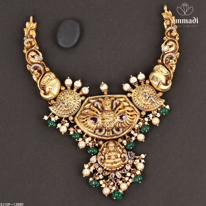 Short Necklace Moissanite Nakshi