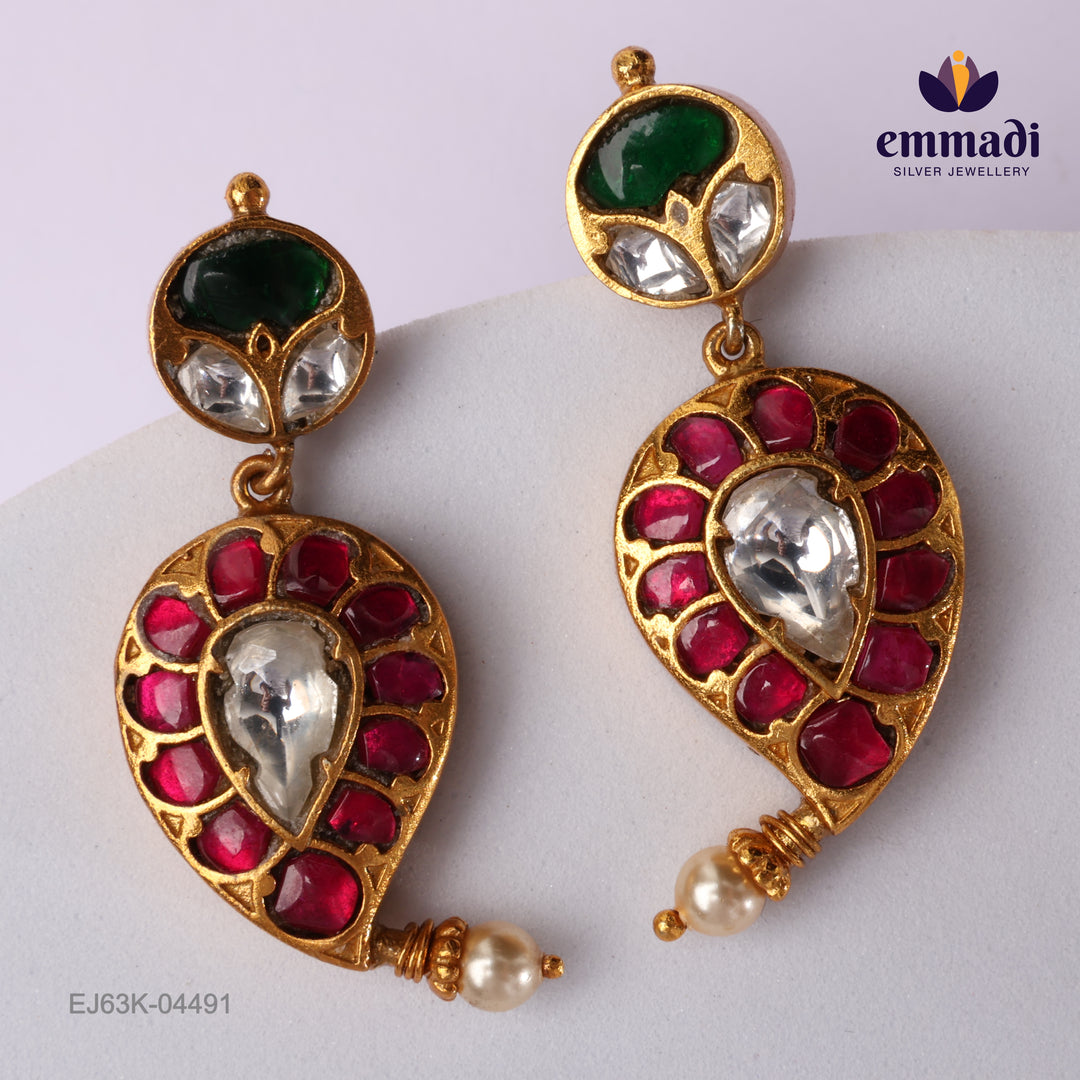 Hangings Kundan