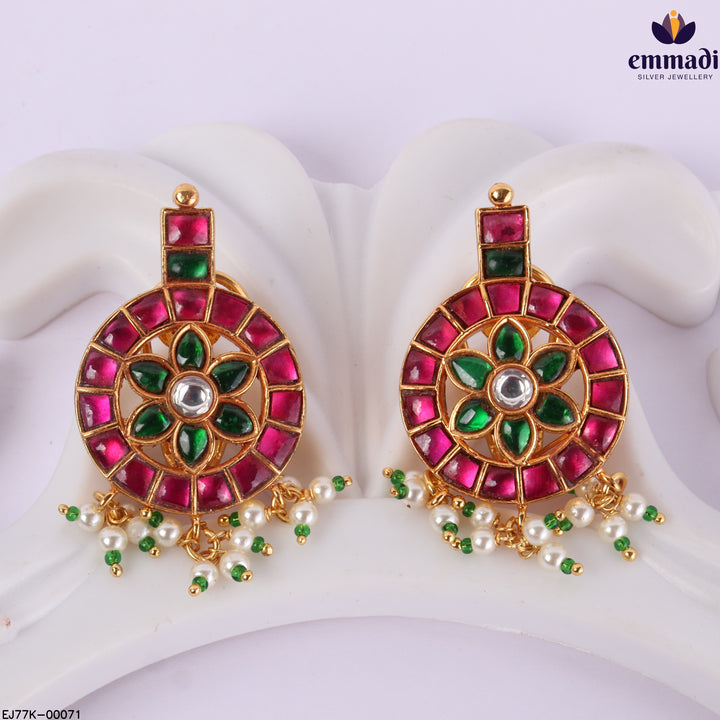 Hangings Kundan