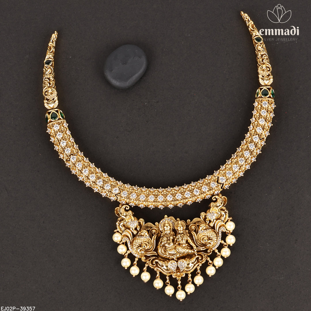 Short Necklace Antique