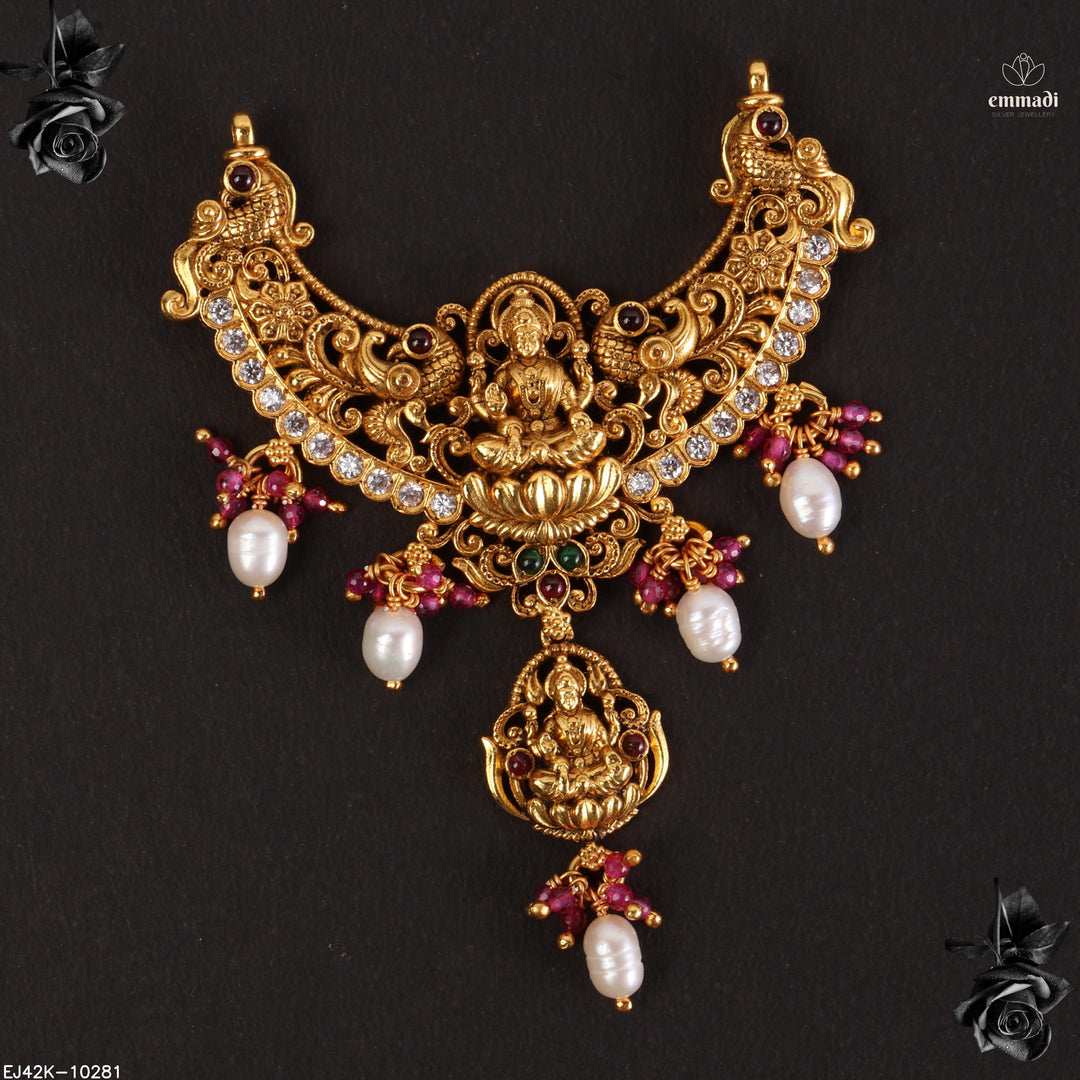 Pendant Antique