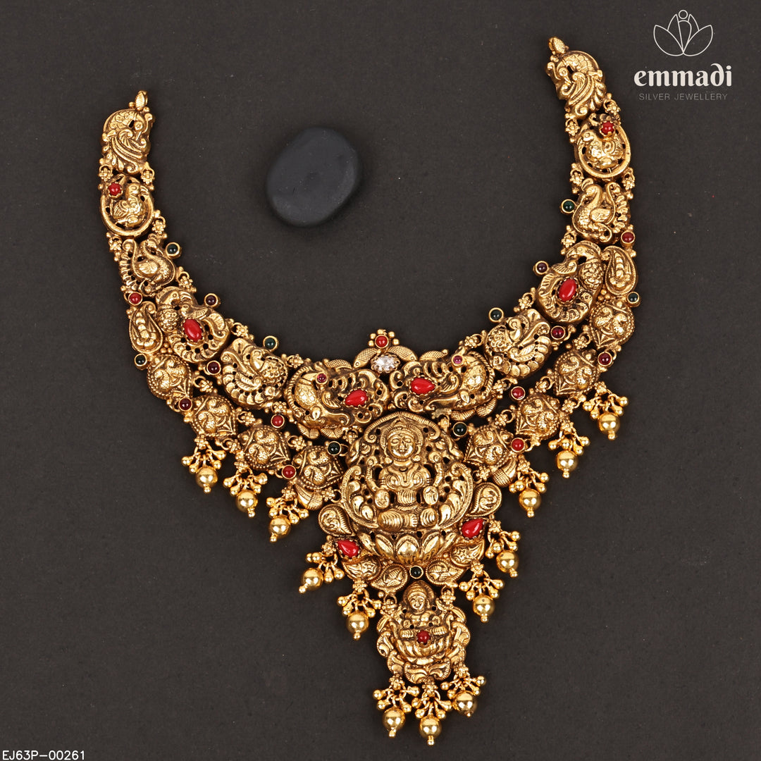 Short Necklace Antique