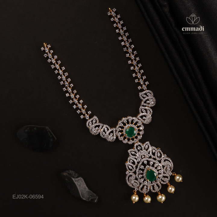 Short Necklace Premium Cz
