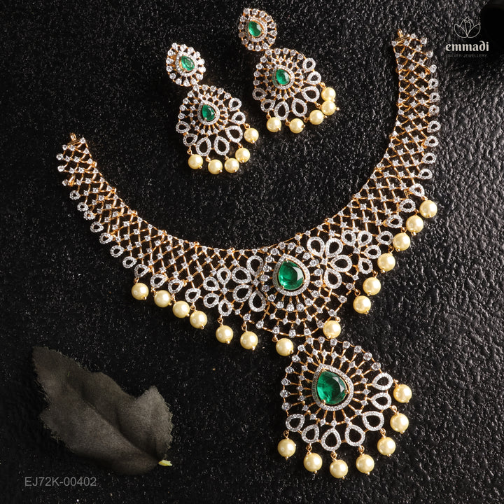 Short Necklace Premium Cz