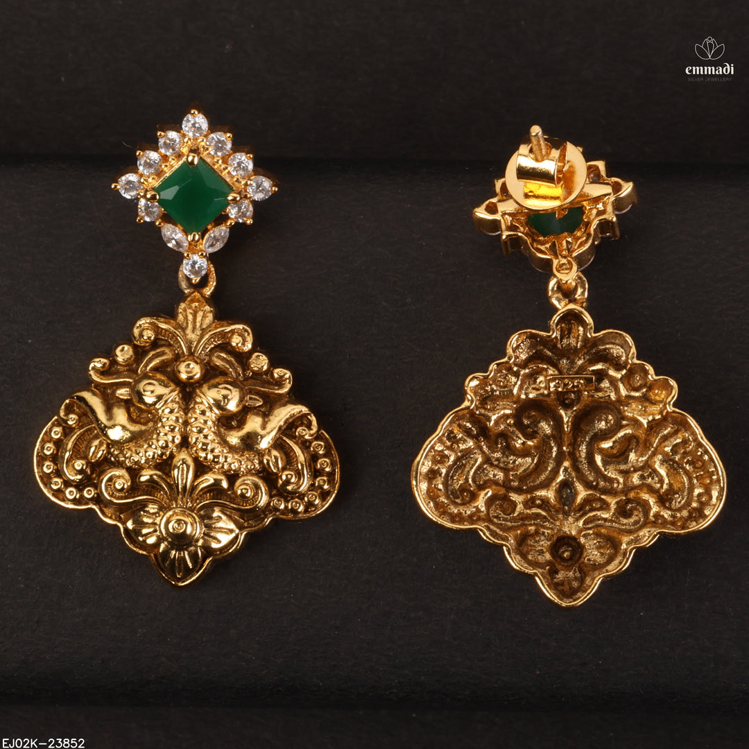 Hangings Antique