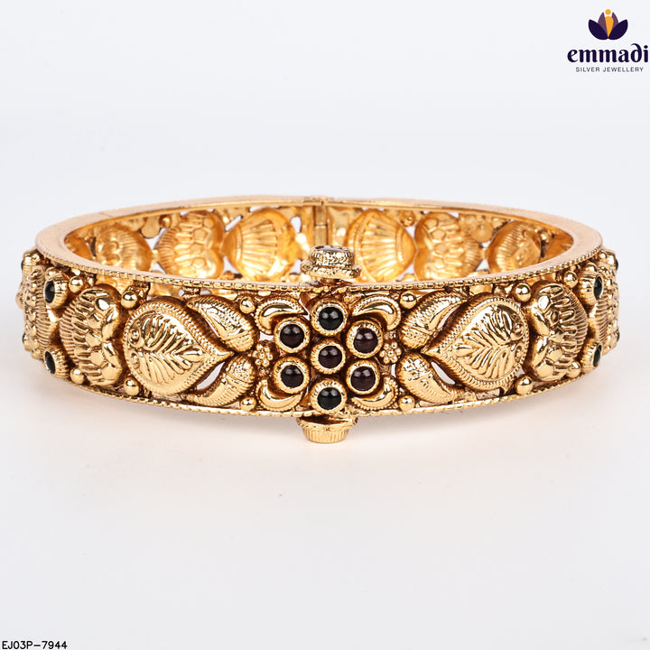 Bangles Antique