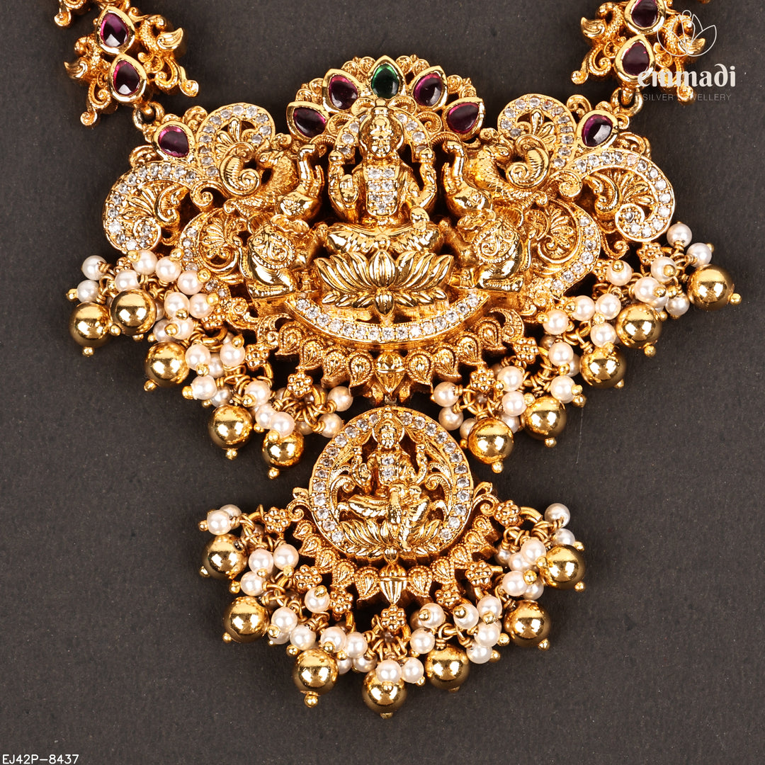 Short Necklace Premium Antique