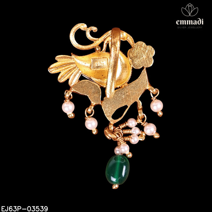 Pendant Kundan Nakshi