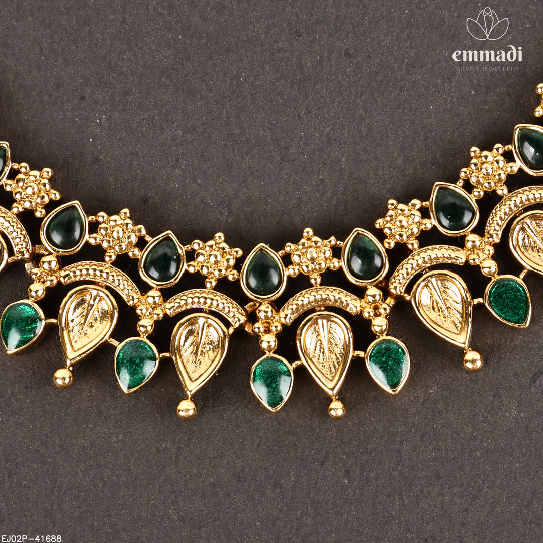 Short Necklace Antique