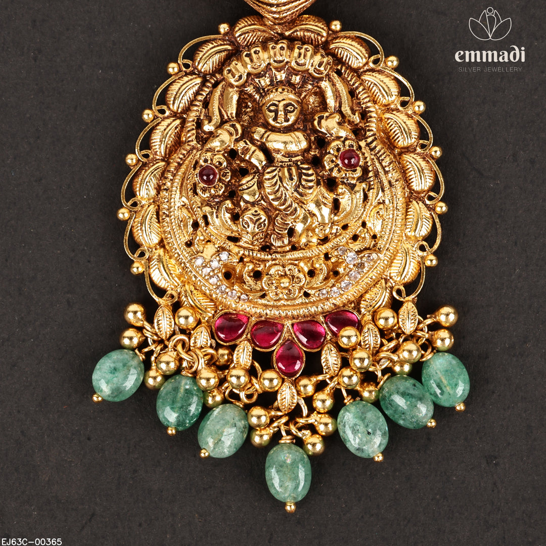 Short Necklace Antique