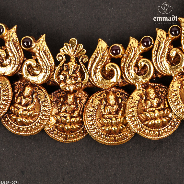 Short Necklace Antique