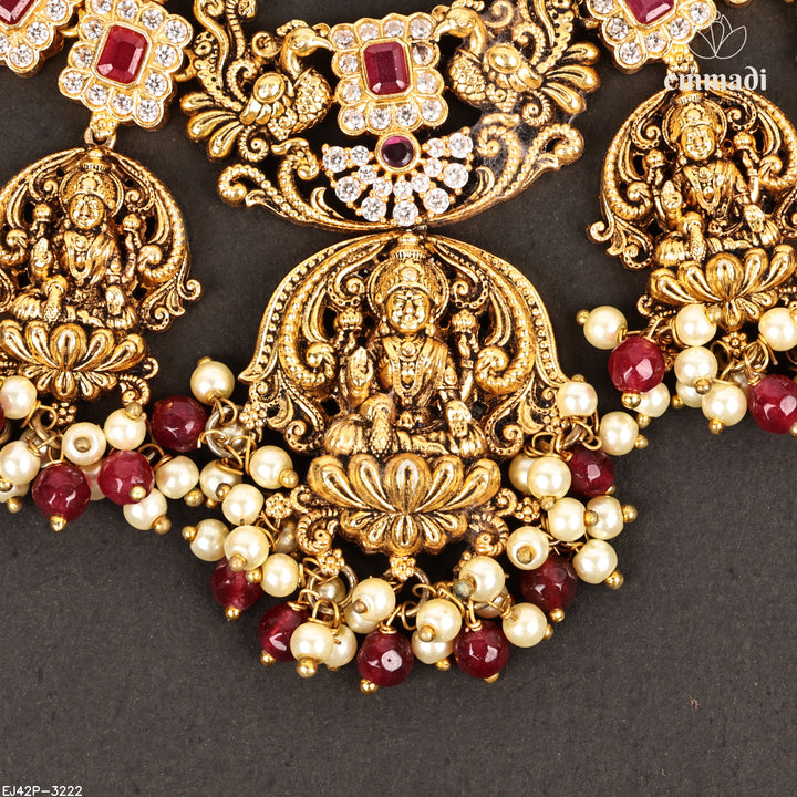 Short Necklace Antique