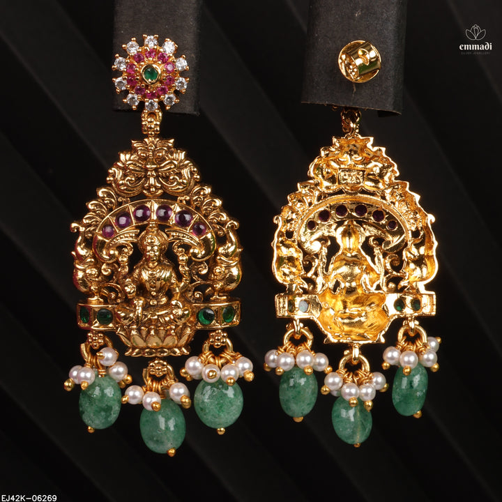 Hangings Antique