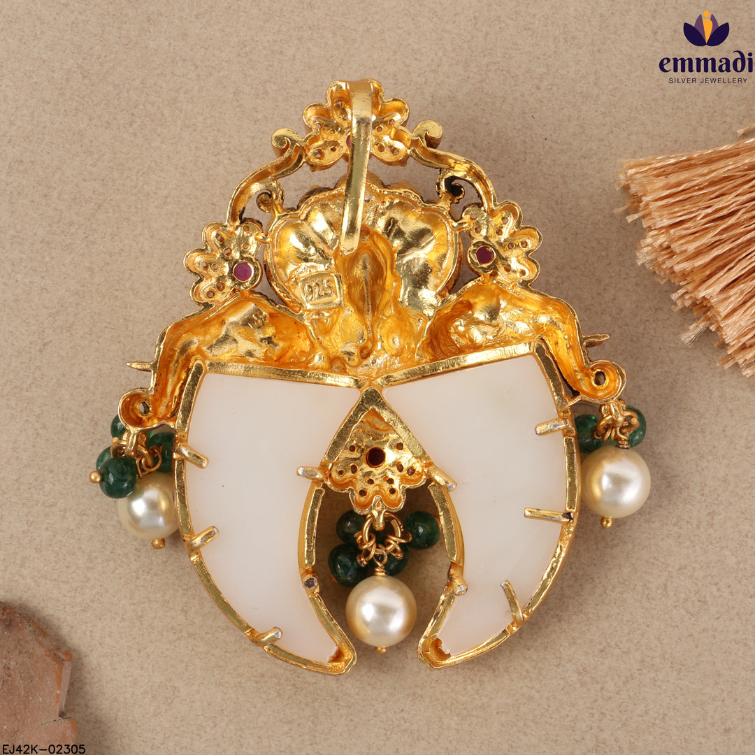 Pendant Antique