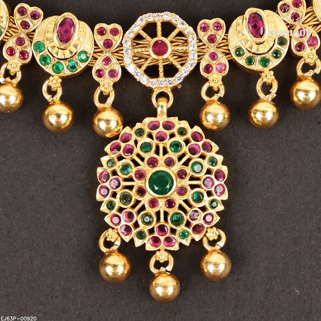Short Necklace Antique