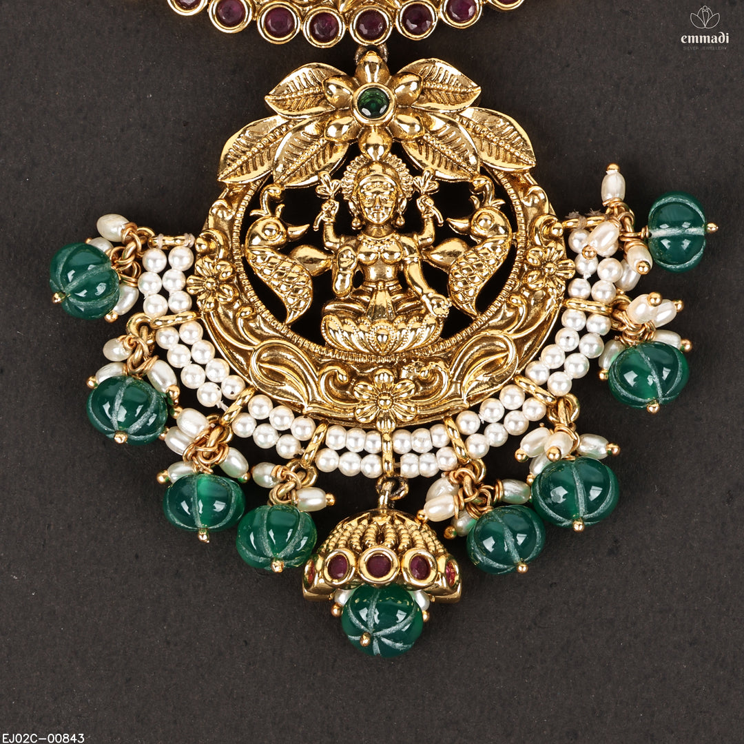 Short Necklace Antique
