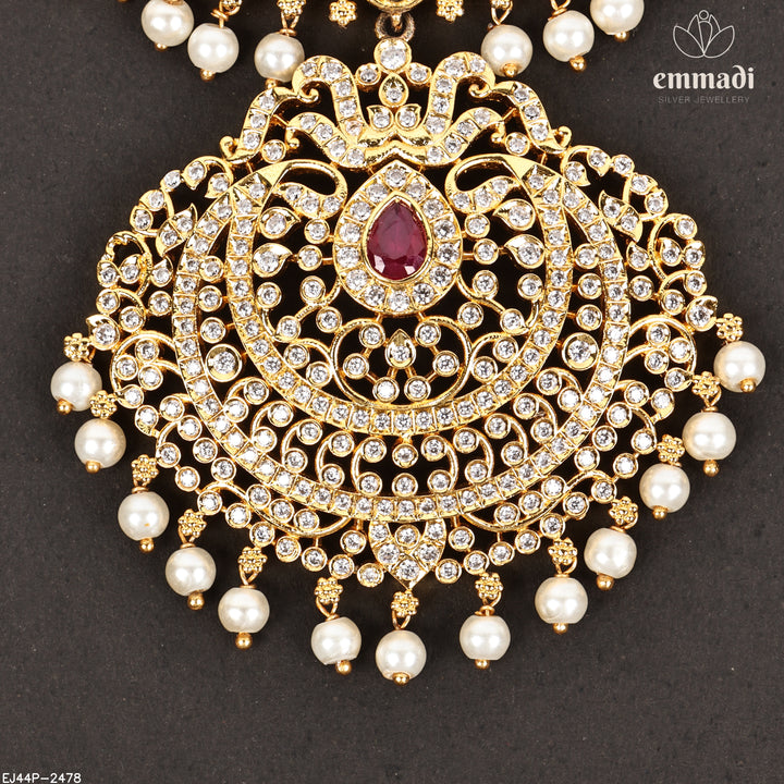 Short Necklace Antique