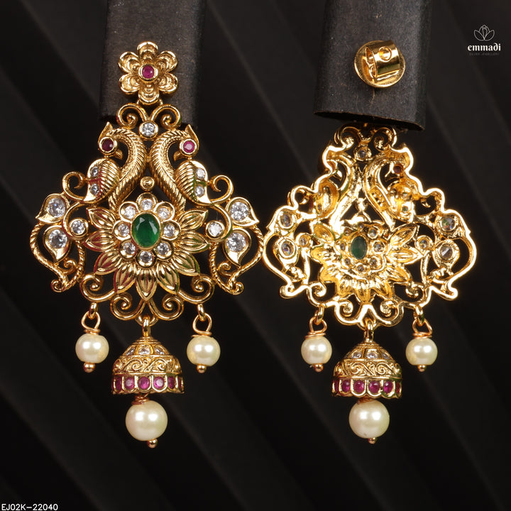 Hangings Antique