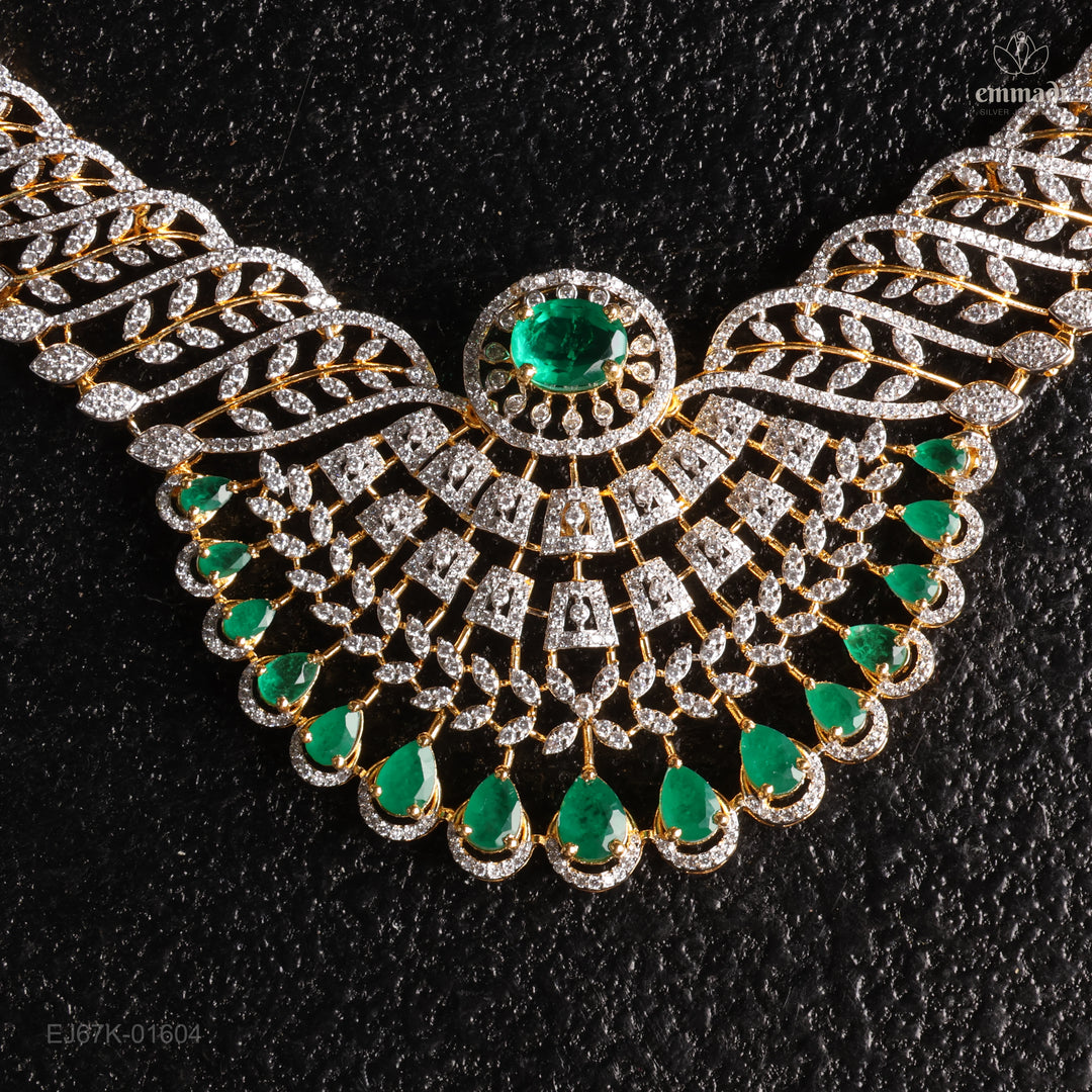 Short Necklace Premium Cz