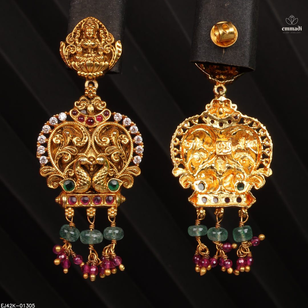 Hangings Antique