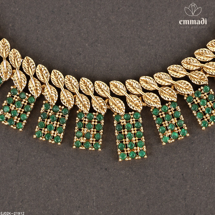 Short Necklace Antique