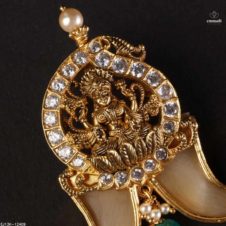 Pendant Antique