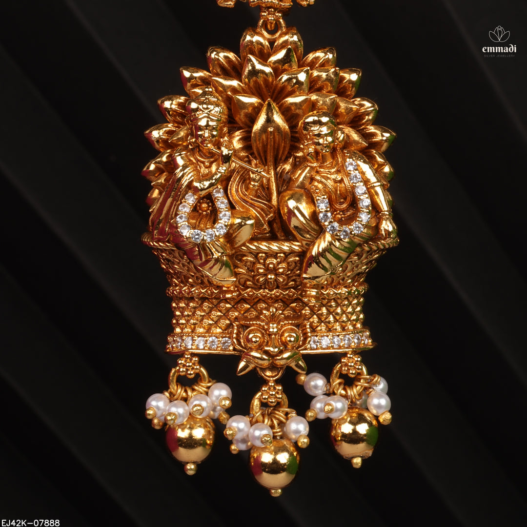 Hangings Premium Nakshi