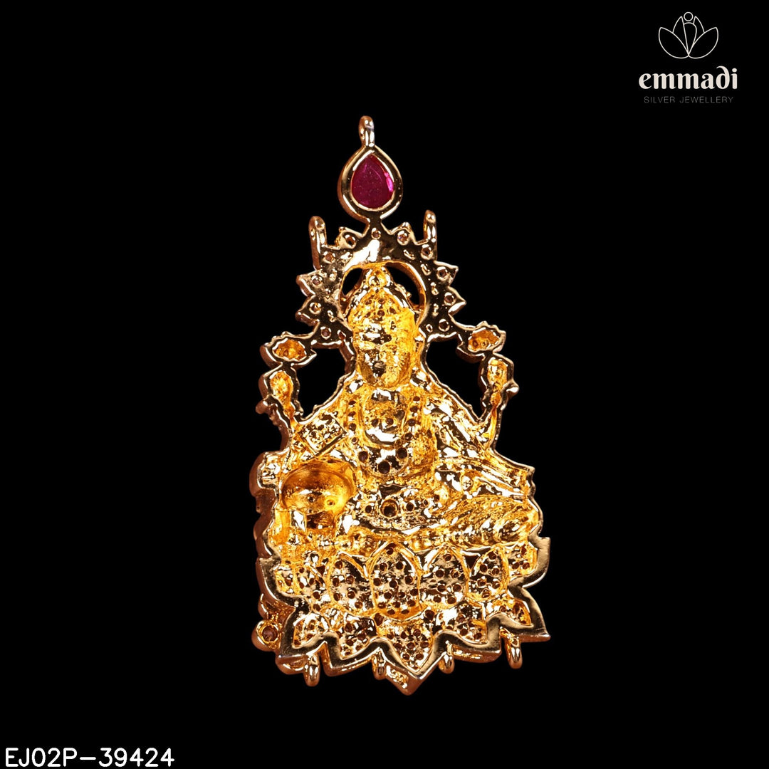 Pendant Brouch Antique