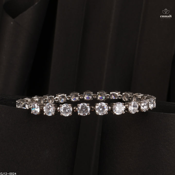 Bangles Antique
