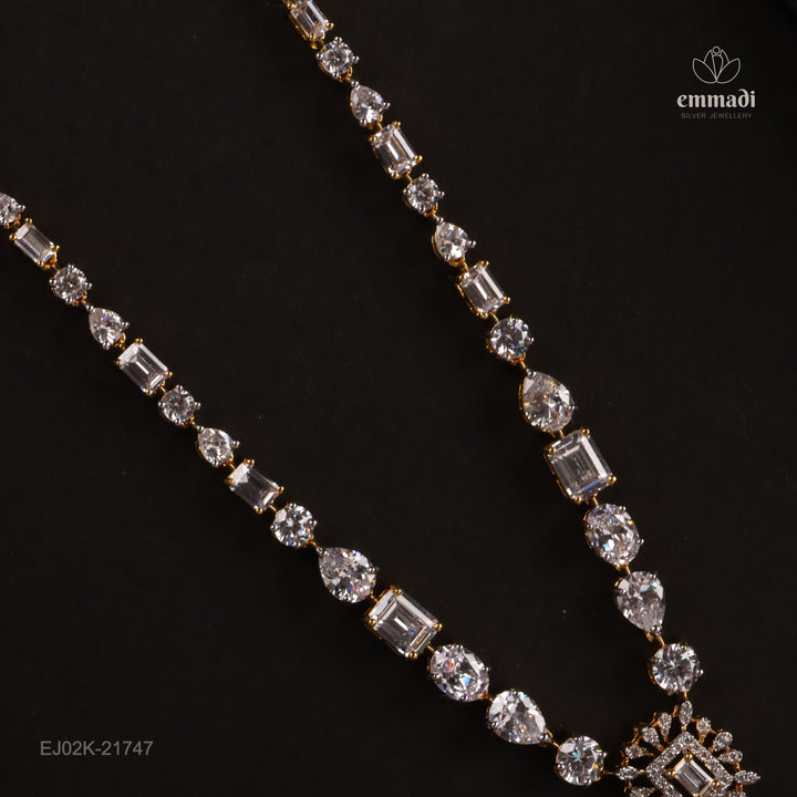 Short Necklace Premium Cz