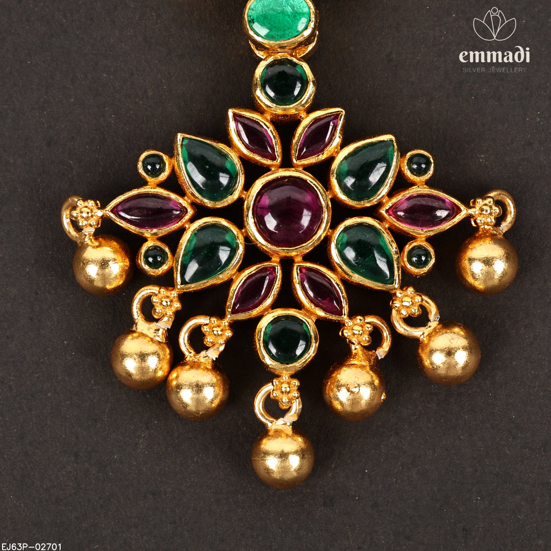 Short Necklace Antique