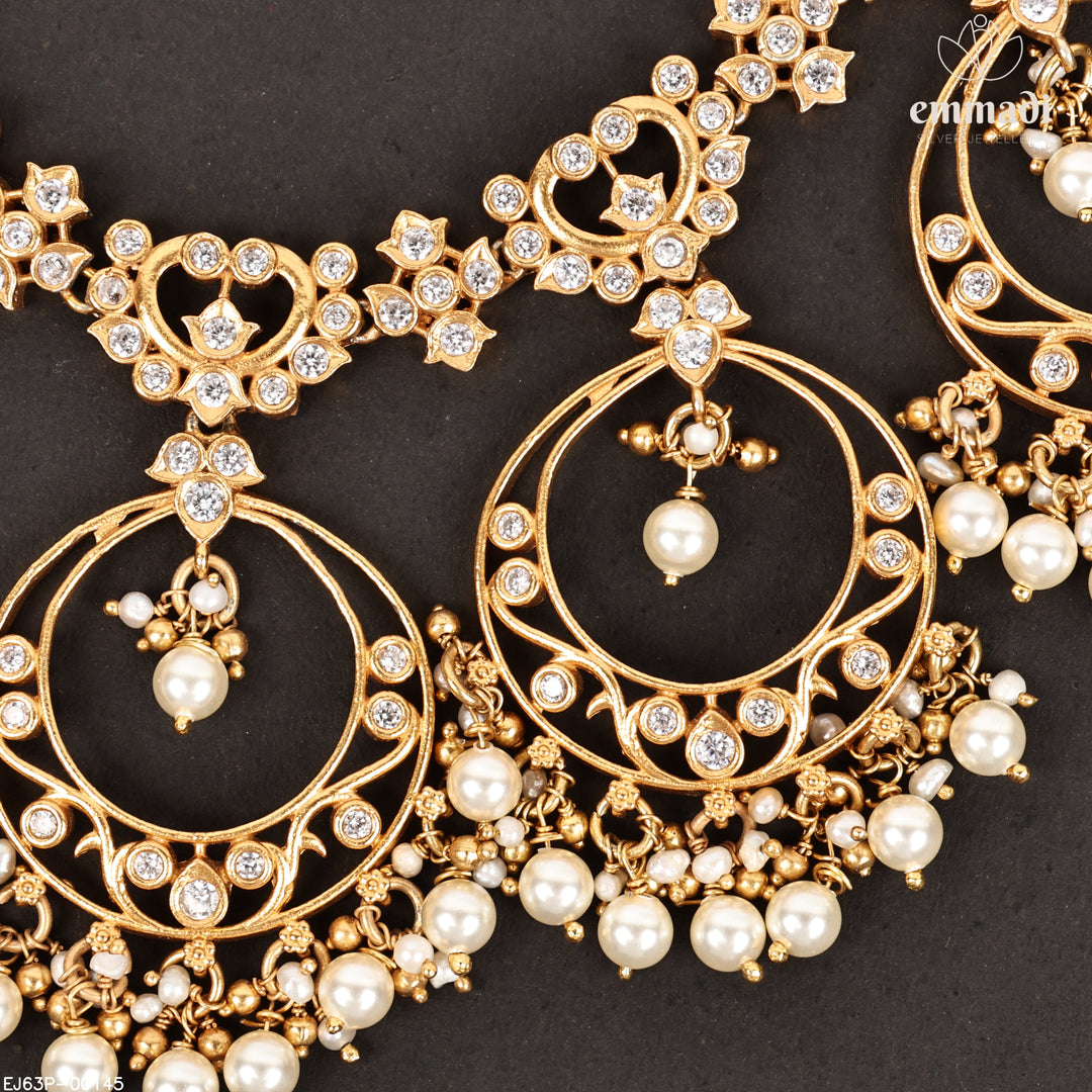 Short Necklace Antique