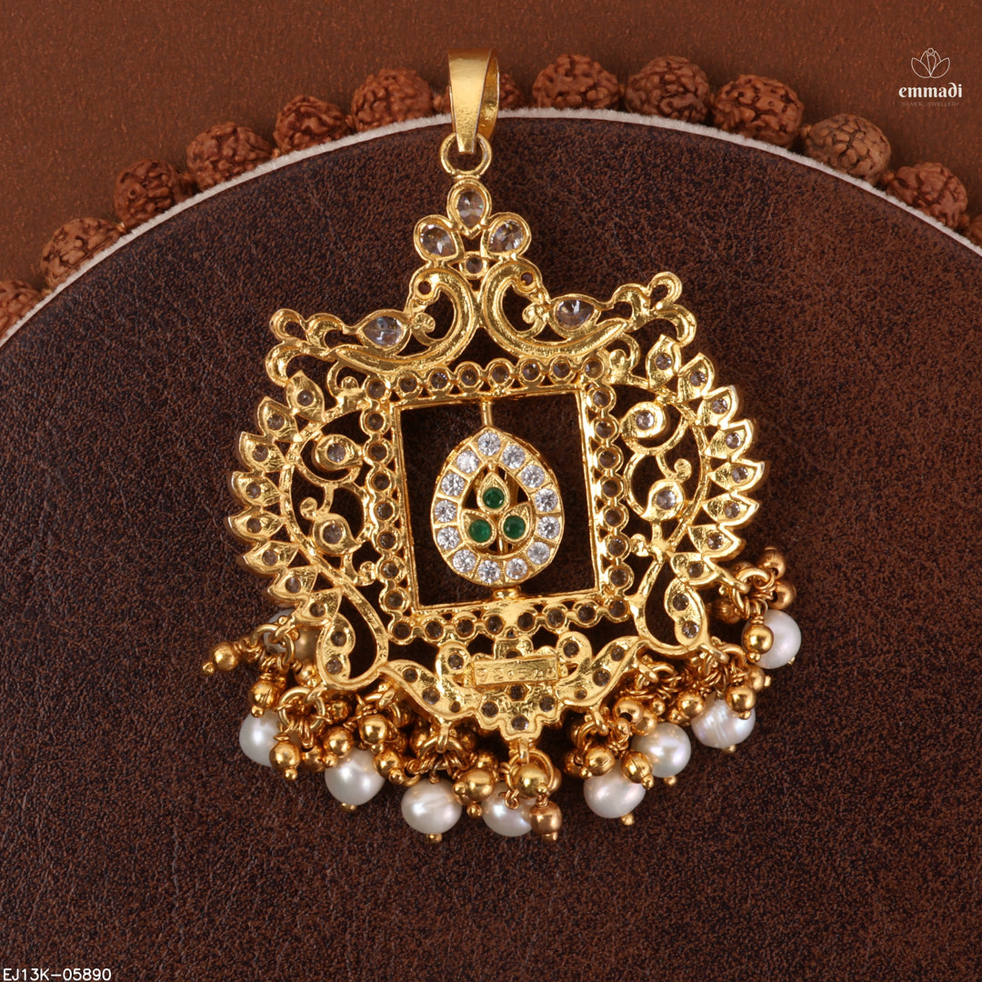 Pendant Antique