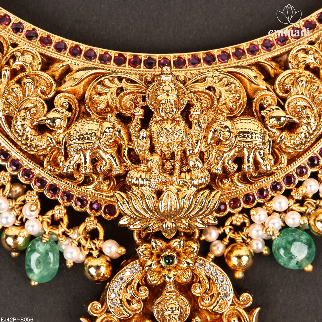 Short Necklace Premium Nakshi