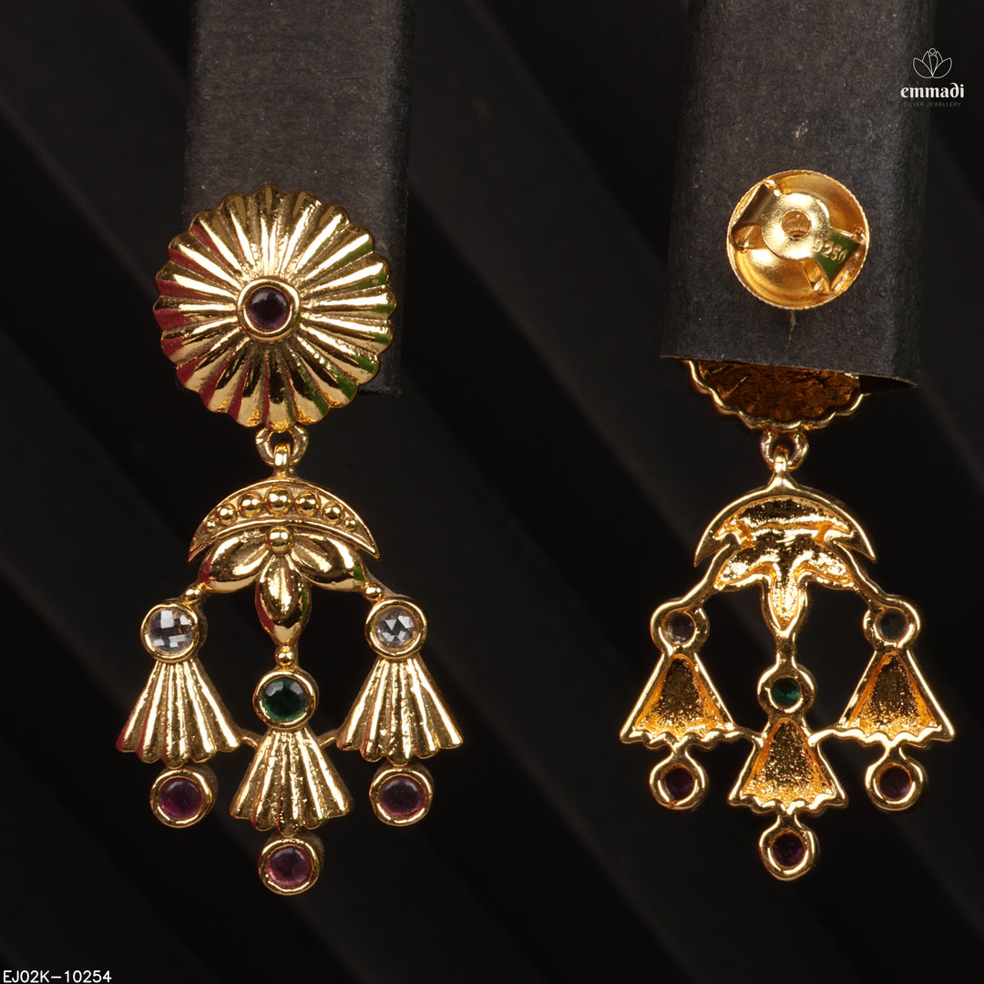 Hangings Antique