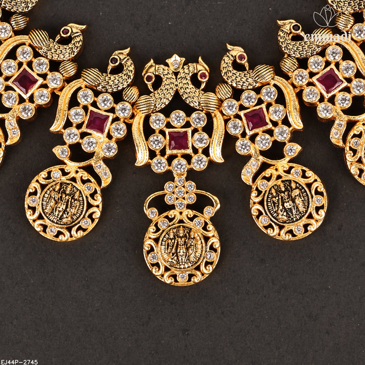 Short Necklace Antique