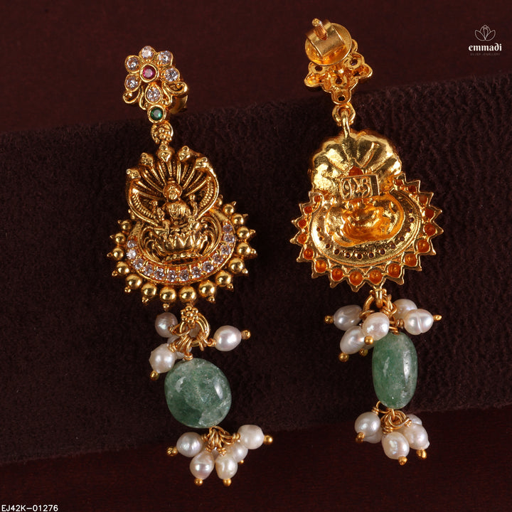 Hangings Antique