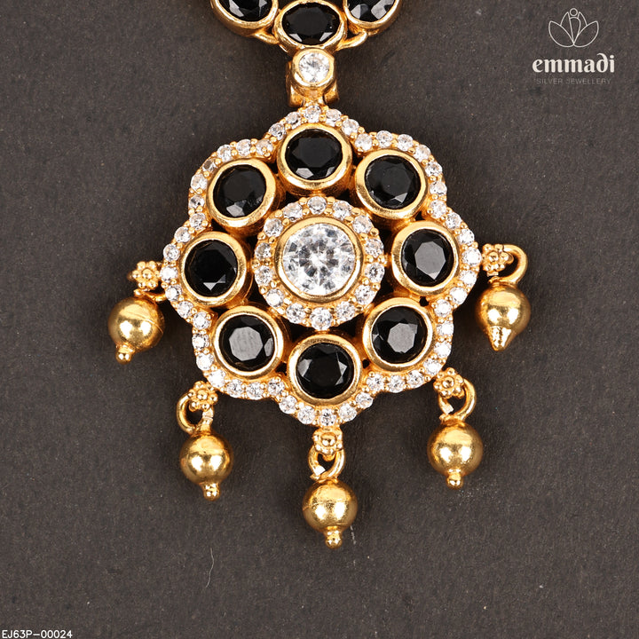 Short Necklace Antique