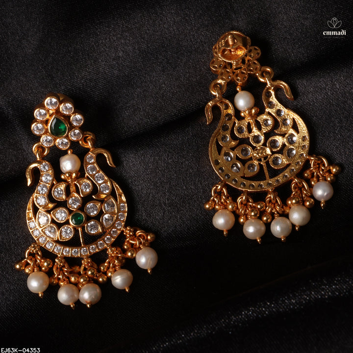 Hangings Antique