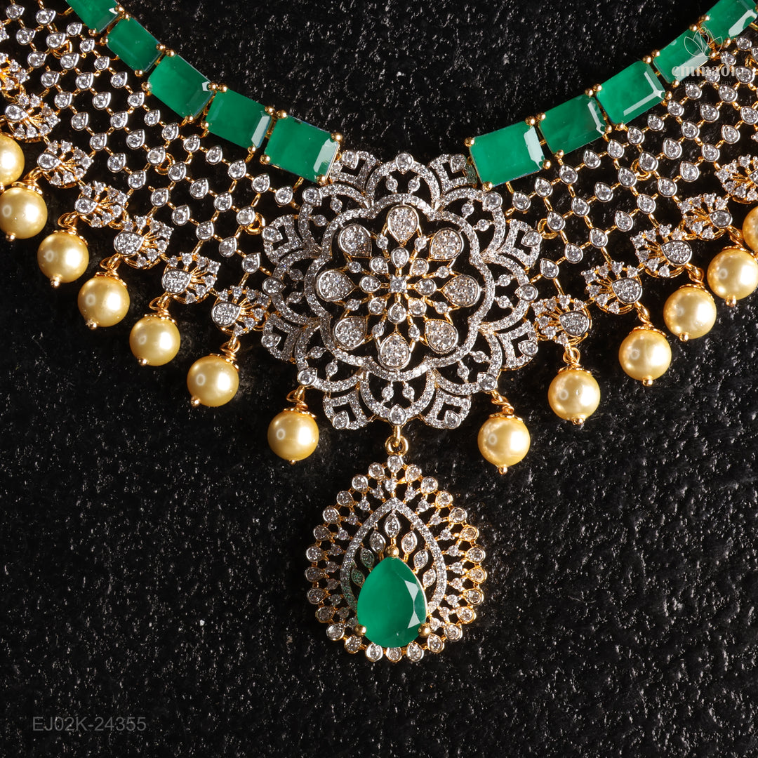 Short Necklace Premium Cz