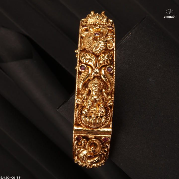 Bangles Premium Nakshi