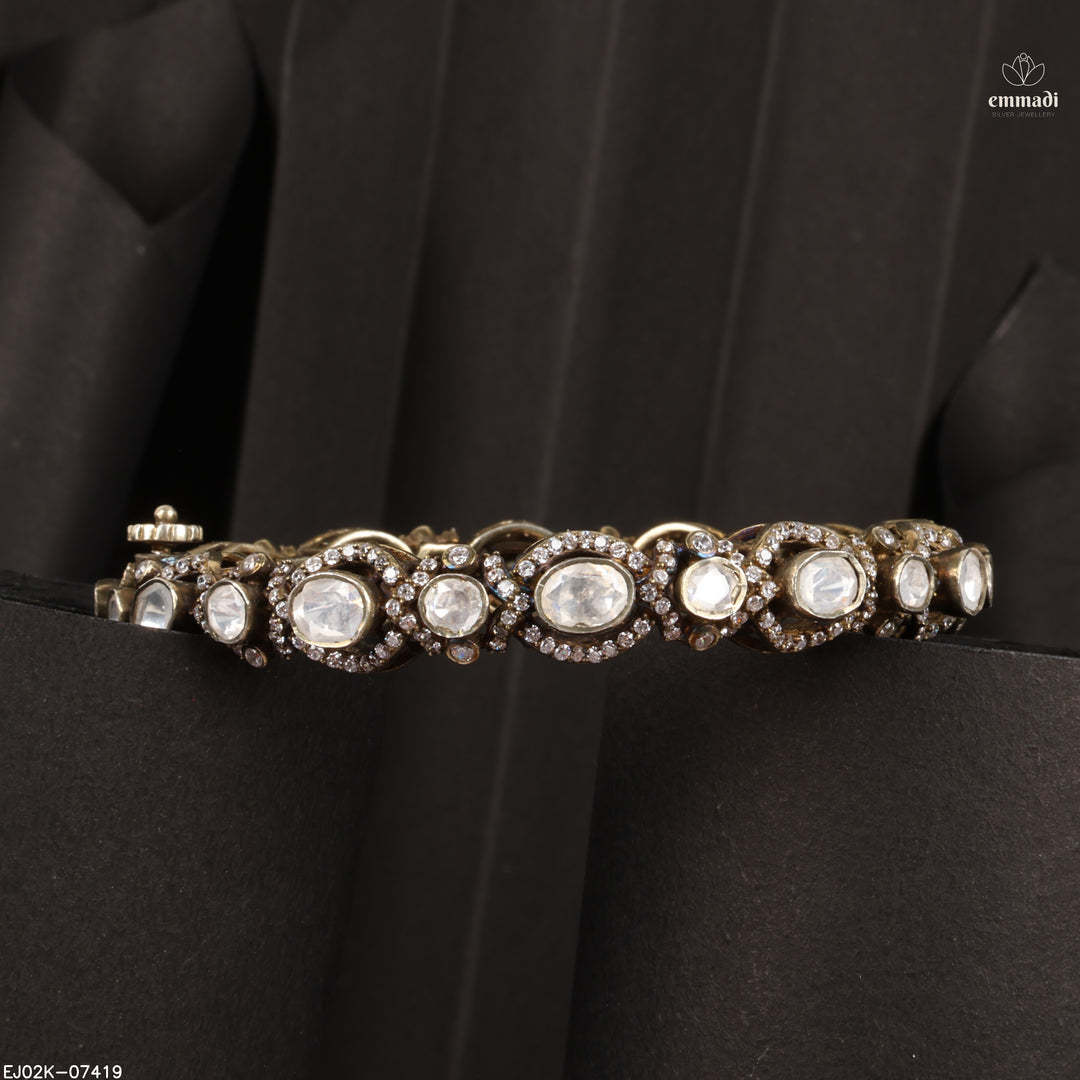 Bangles Victorian