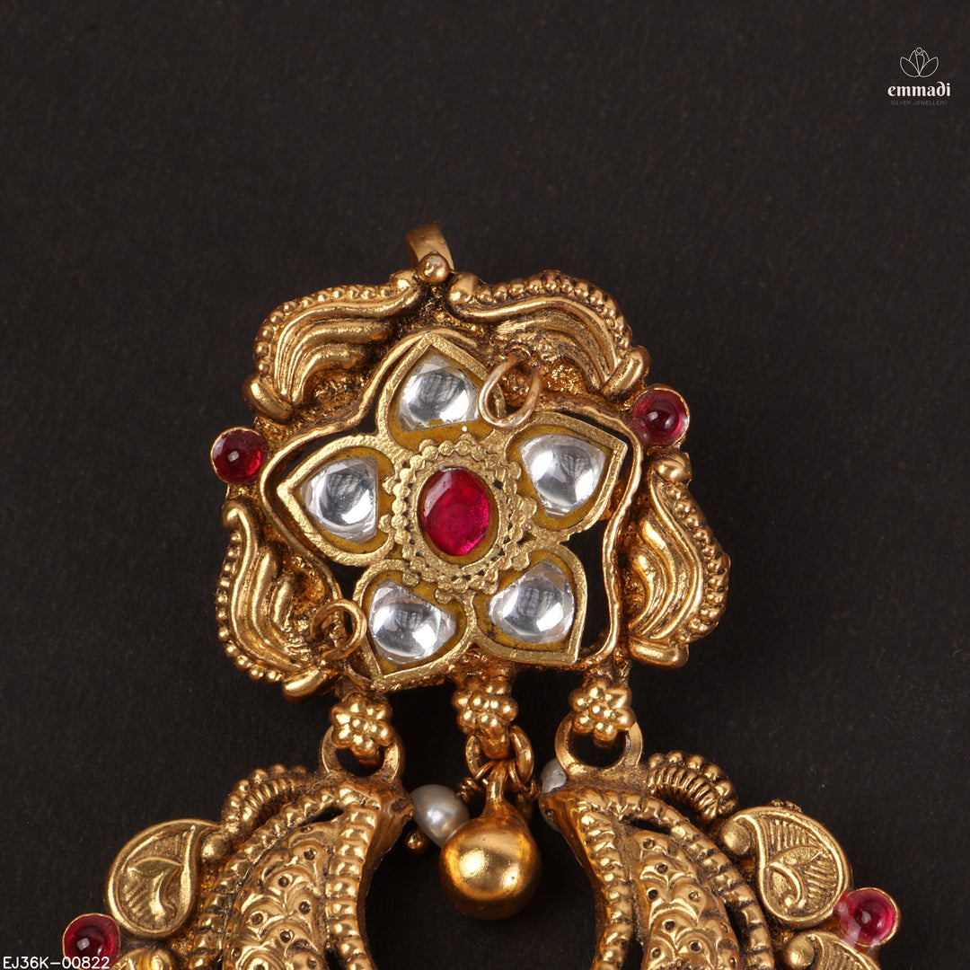 Pendant Kundan Nakshi