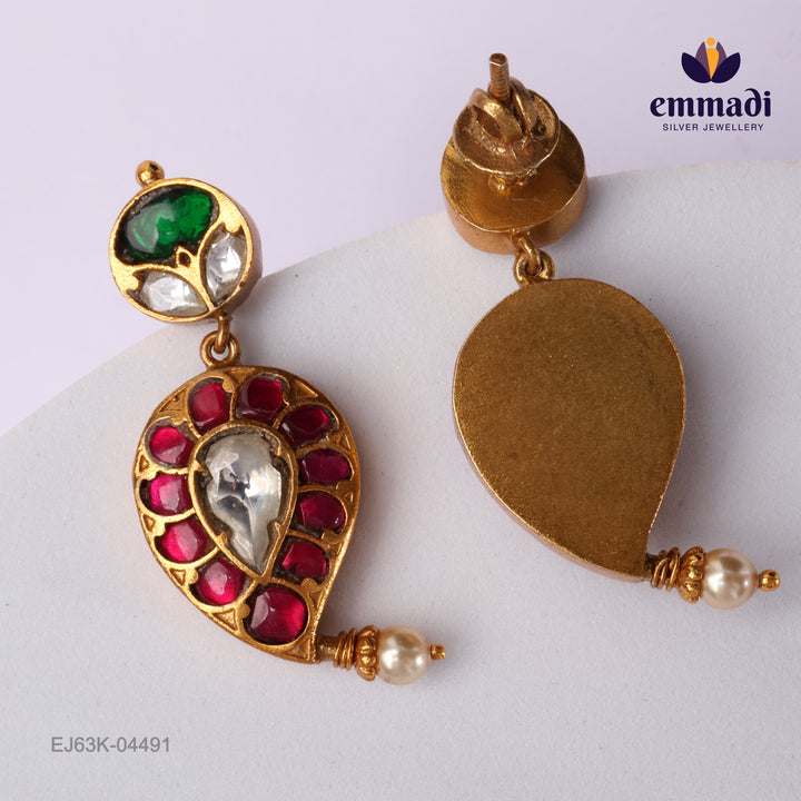 Hangings Kundan