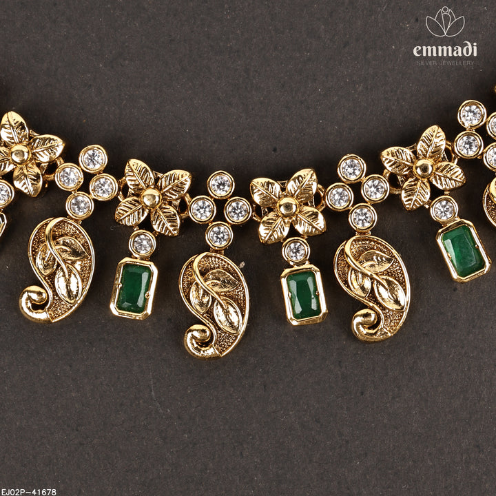 Short Necklace Antique