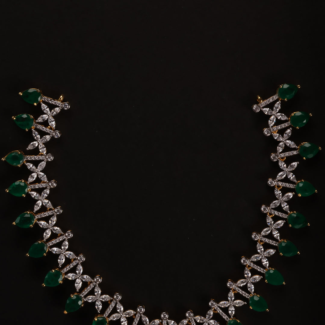 Short Necklace Premium Cz
